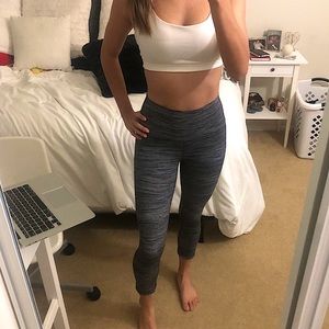 Grey Tri-Blend 3/4 Length Lululemon Leggings